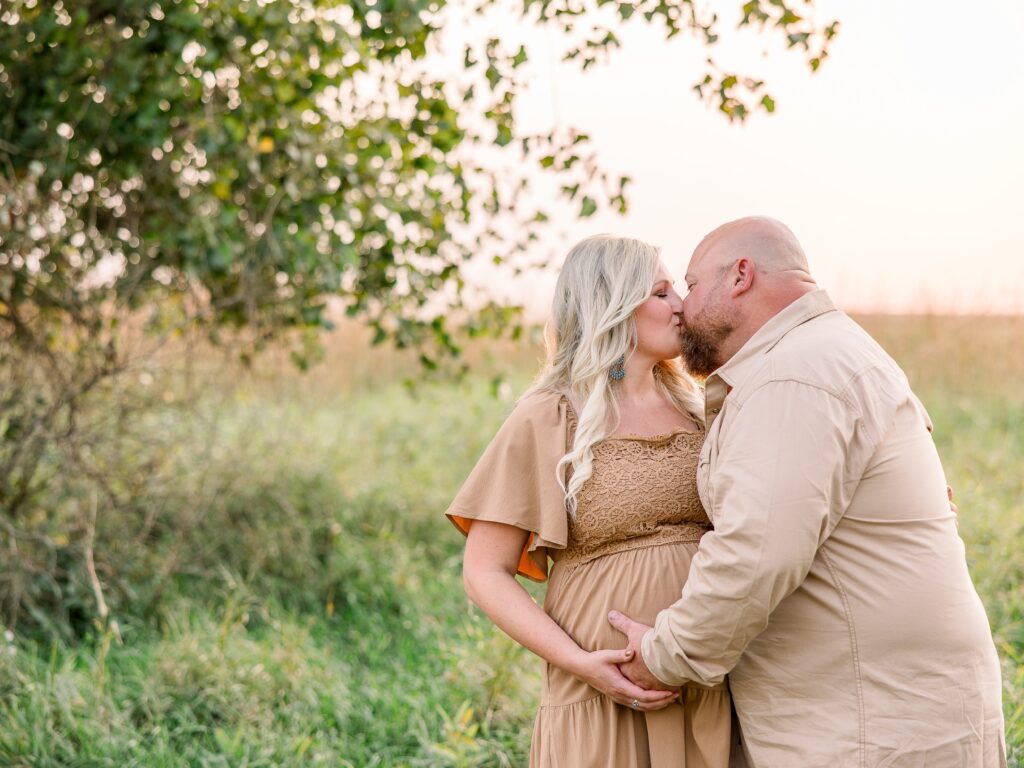 Minnesota Maternity Photographer